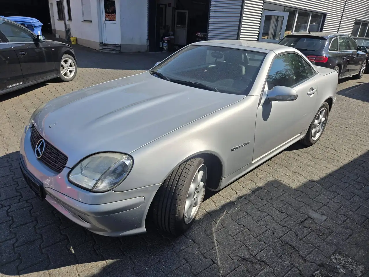 Mercedes-Benz SLK 200 Special Edition Automatik Tuv neu Scheckheft Leder SHZ — photo 1 of 15