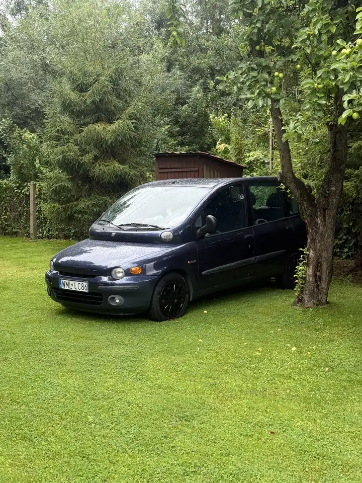 Fiat Multipla JTD 105 ELX — photo 1 of 10