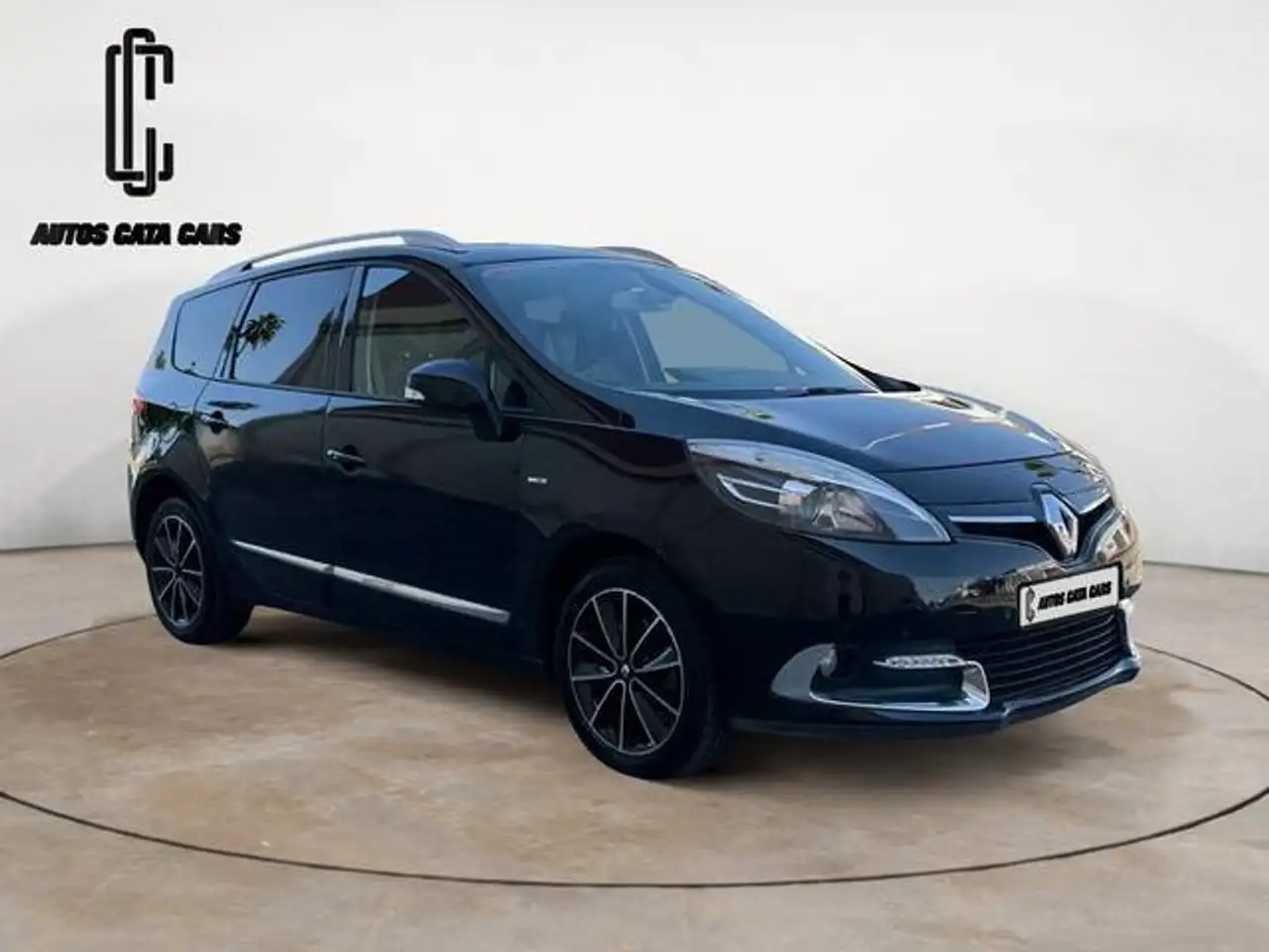 Renault Scenic 1.5dCi Energy Dynamique 110 — photo 1 of 15