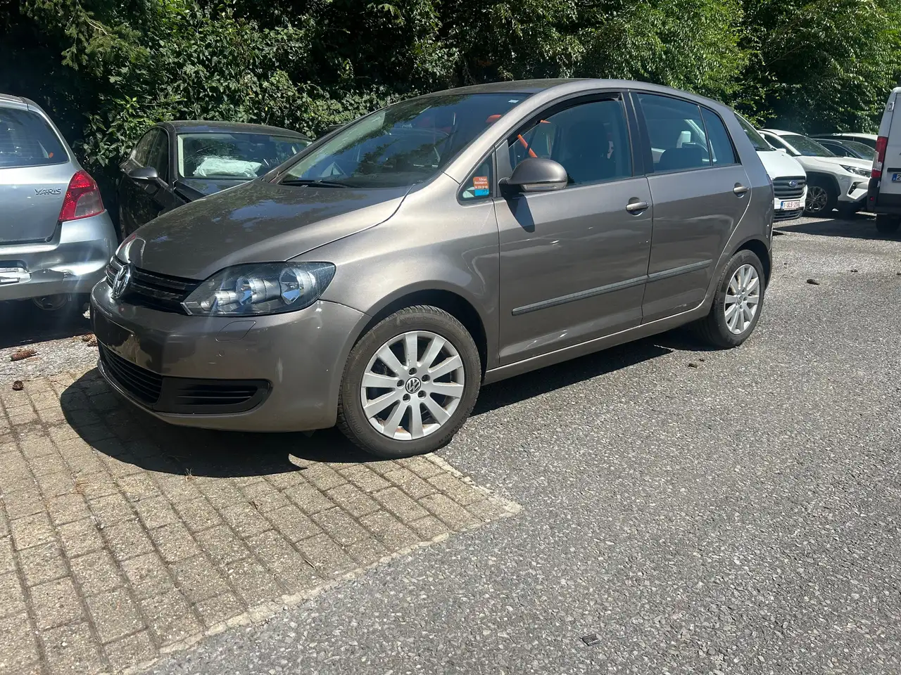 Volkswagen Golf Plus Golf Plus 1.6 CR TDi Highline DPF — photo 1 of 10