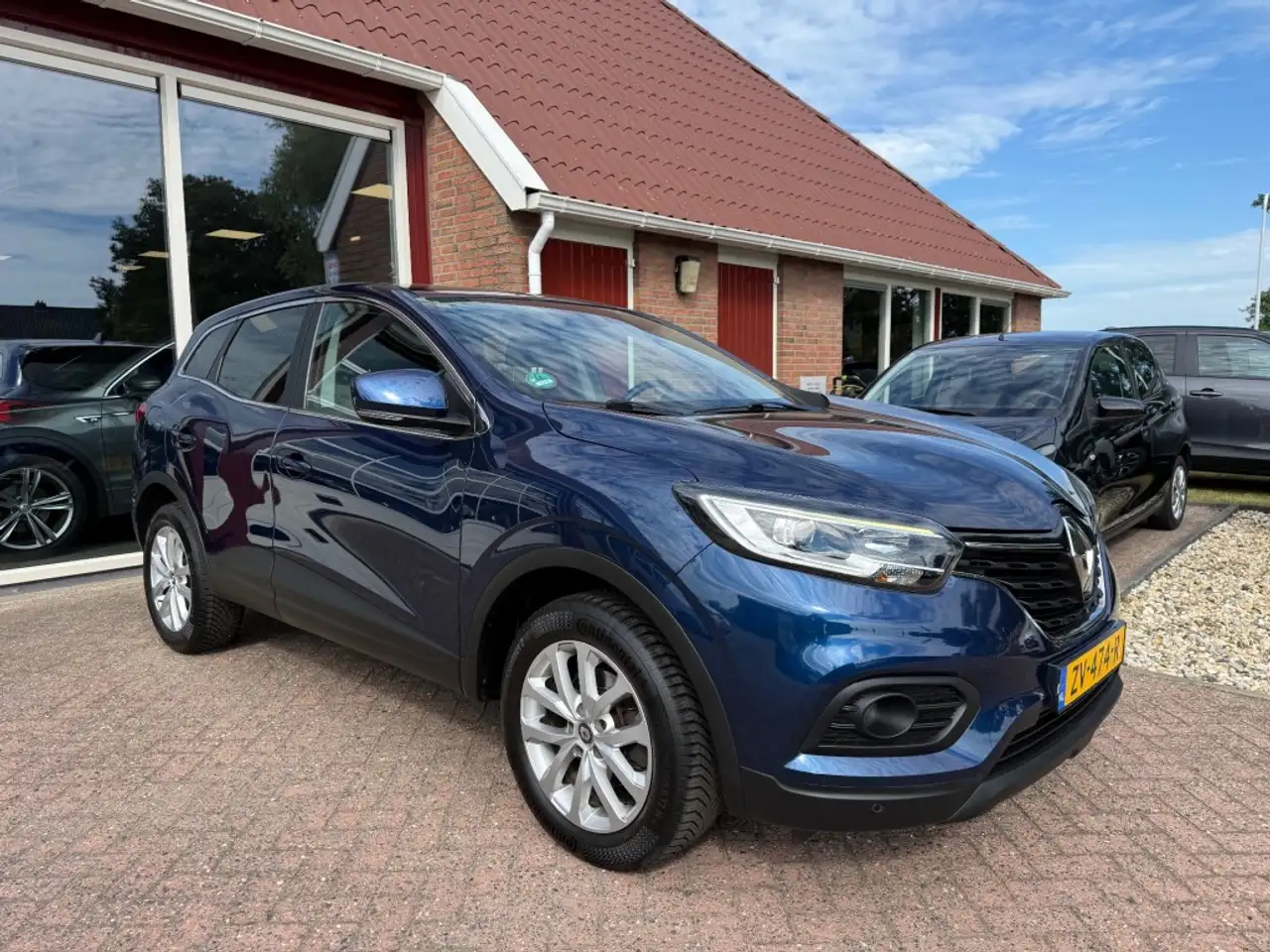 Renault Kadjar 1.3 TCE ZEN Orig. NL/Trekhaak/Cruise Control/PDC/C — photo 1 of 37