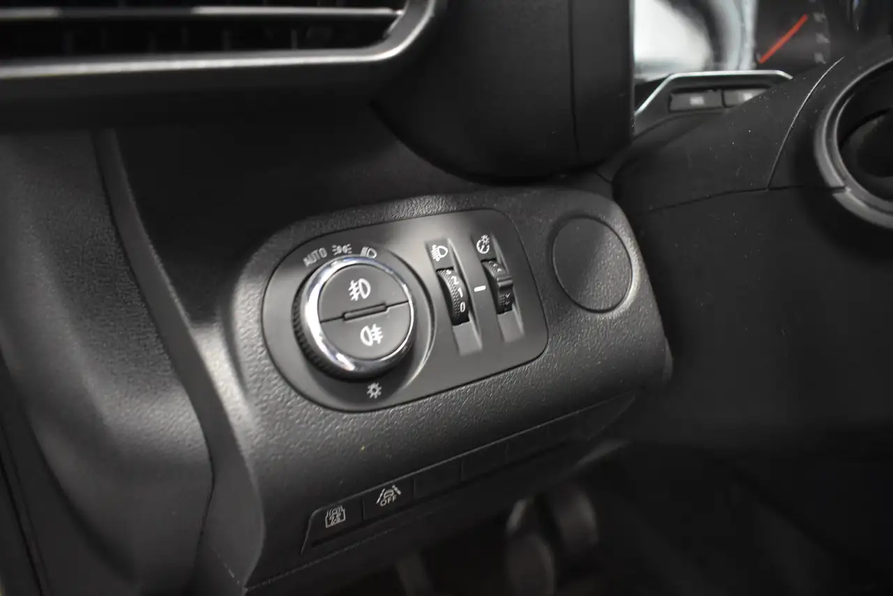2021 Opel Combo Life Edit XL 5-Sitze Navi Kamera Temp AHK, photograph 12