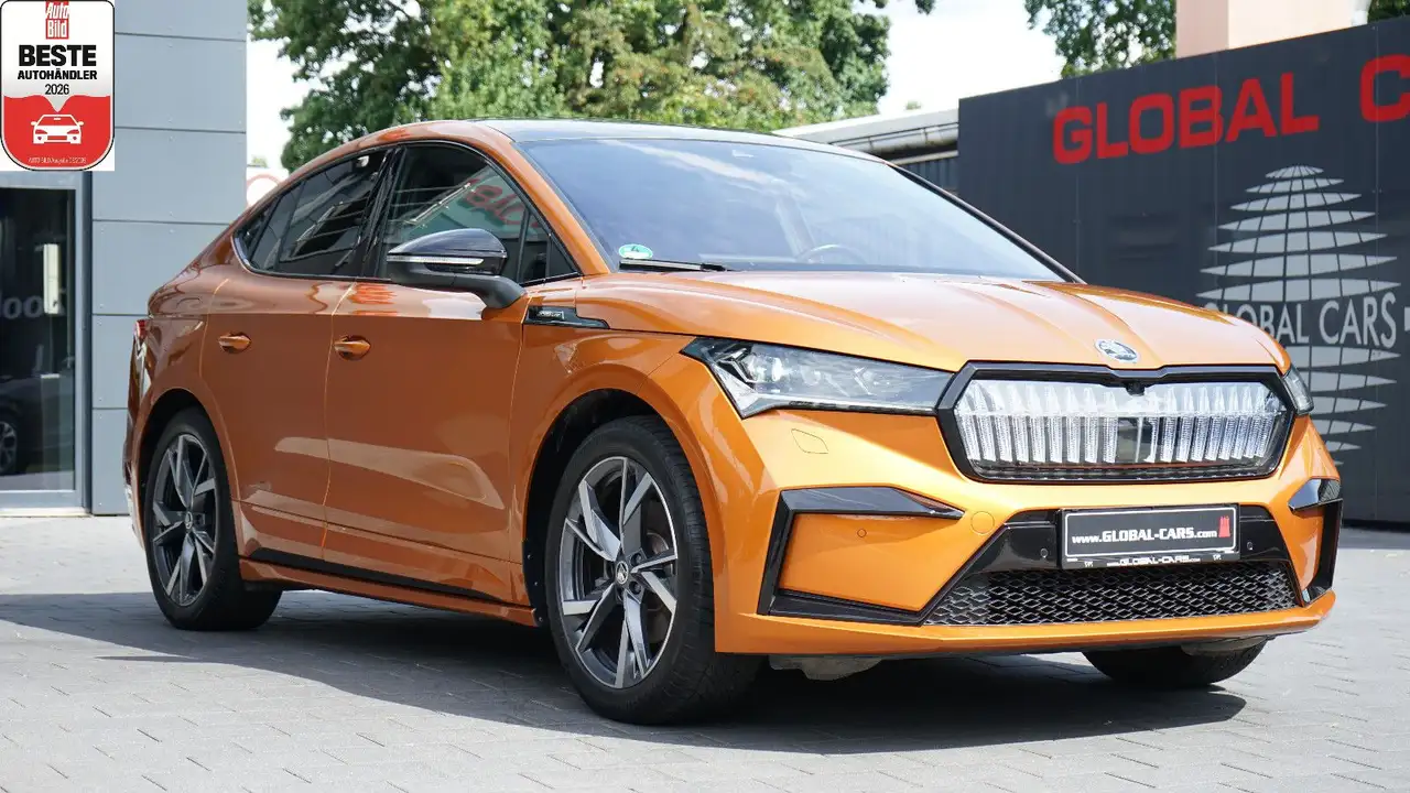 Skoda Enyaq ENYAQ COUPE IV 60 SPORTLINE*CRYSTAL*HUD*ACC*PANO — photo 1 of 40