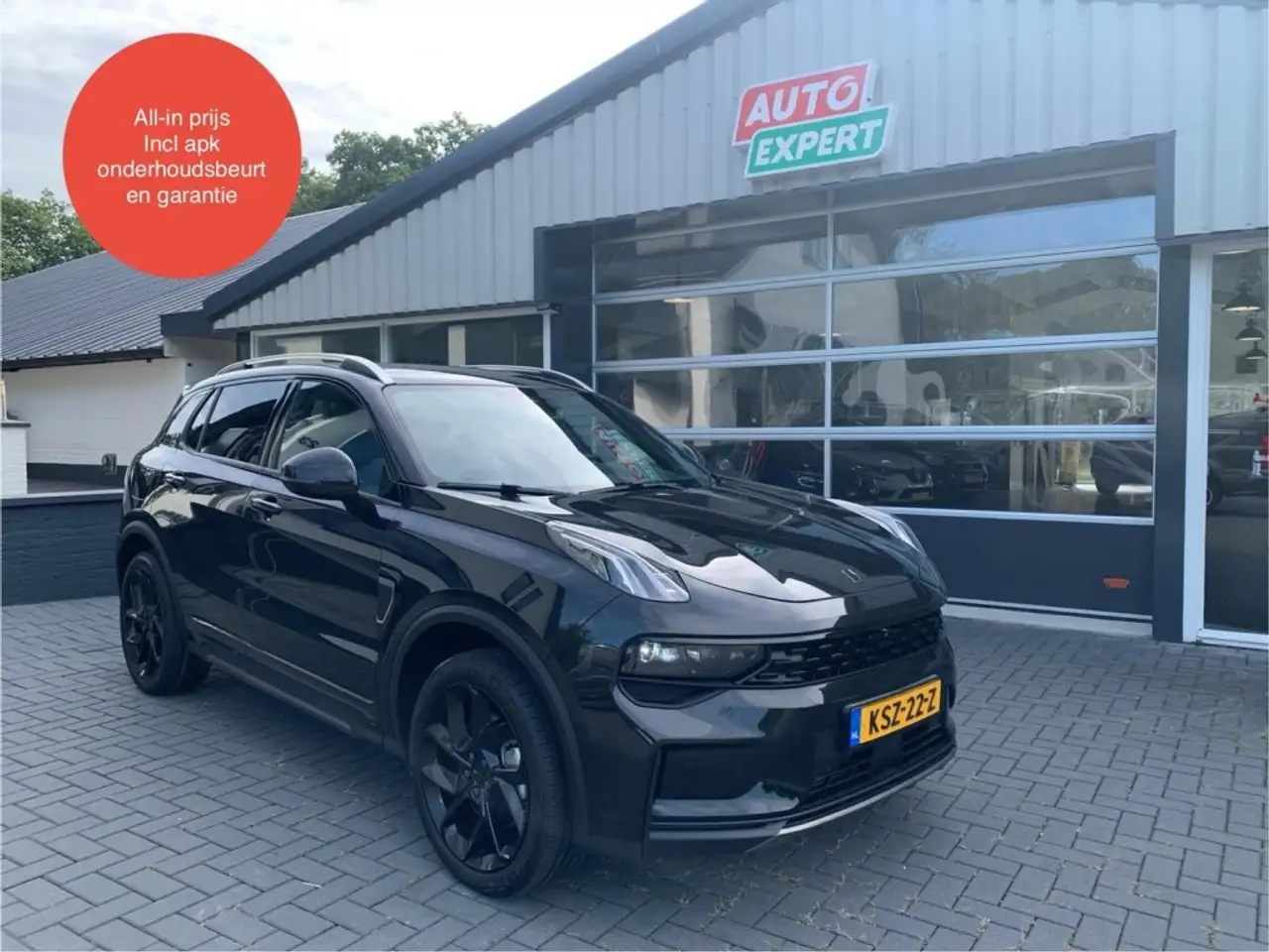 Lynk & Co 01 1.5 Plug-Inn, BLACK EDITION, Panoramadak,360 Camer — photo 1 of 40