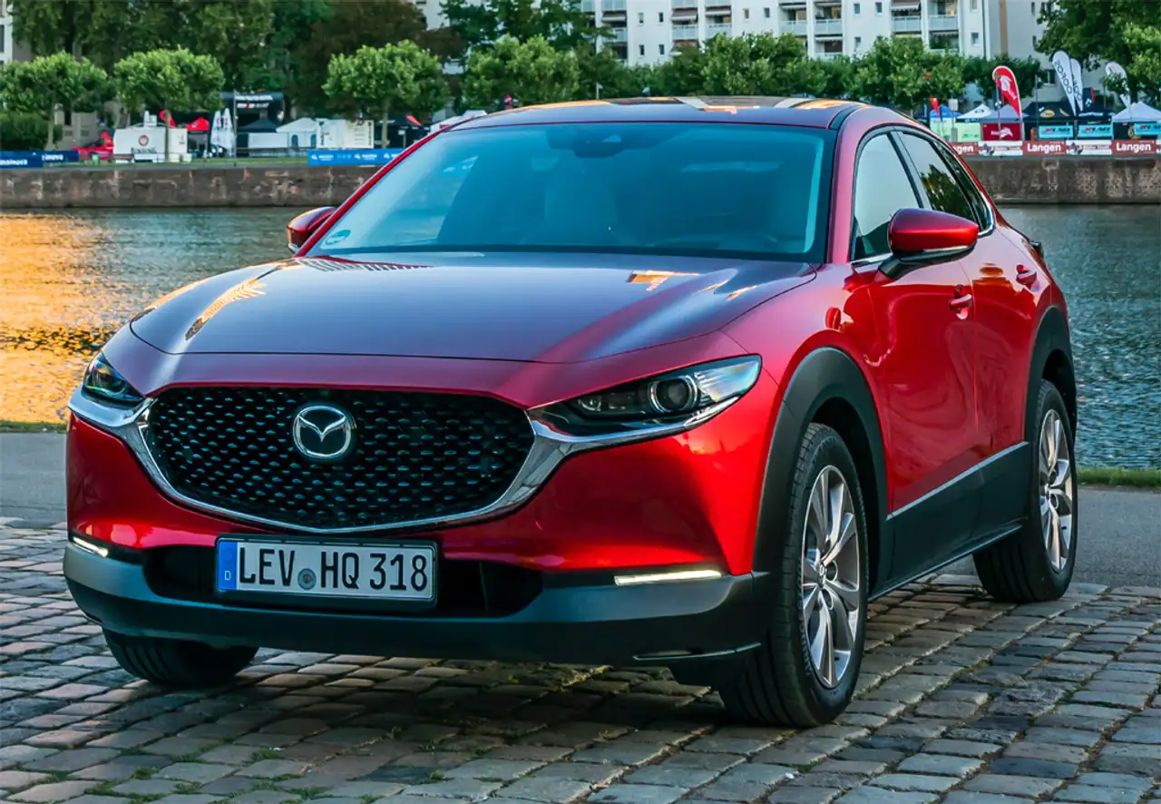 Mazda CX-30 2.0 Skyactiv-G Zenith 2WD Aut. 90kW — photo 1 of 40