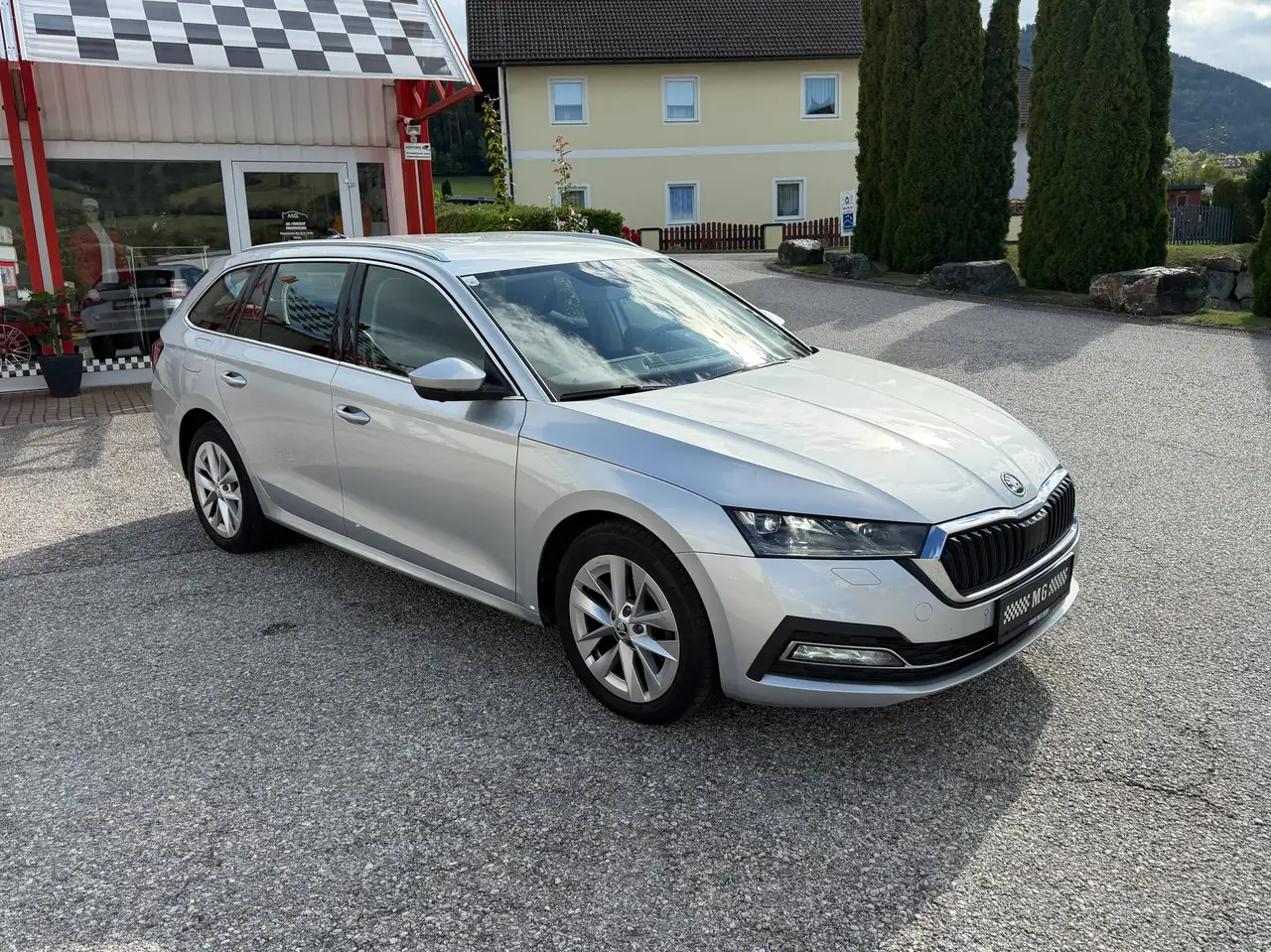 Skoda Octavia Style — photo 1 of 20