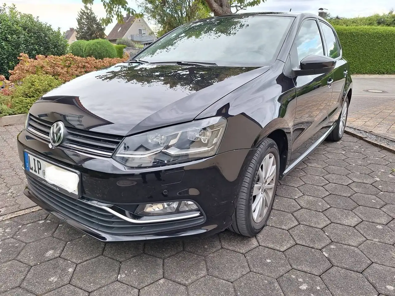 Volkswagen Polo Polo 1.2 TSI (Blue Motion Technology) Highline — photo 1 of 9