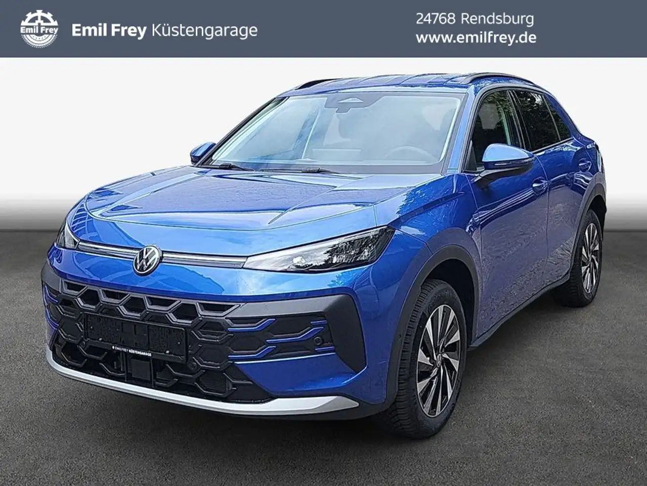 Volkswagen T-Roc Life 1.5 l eTSI DSG AHK ACC PDC RFK Navi — photo 1 of 19