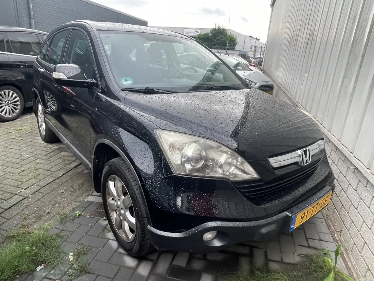 Honda CR-V 2.0i Elegance — photo 1 of 10