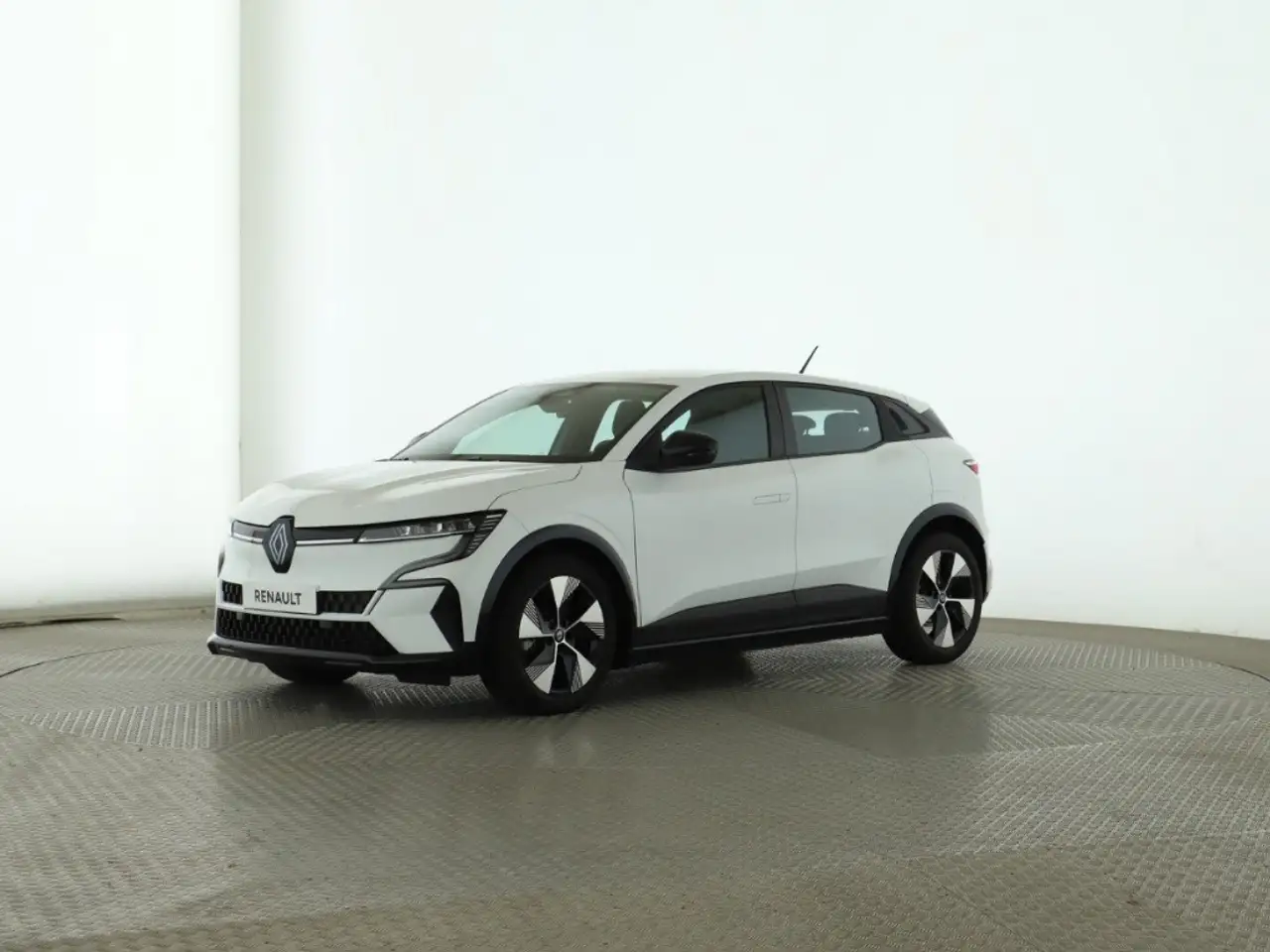 Renault Megane E-Tech EV40 130HP Equil. LED+KAMERA+SHZ — photo 1 of 24