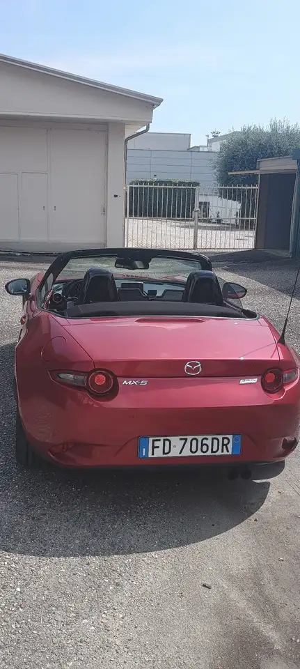 Mazda MX-5 1.5 Evolve — photo 1 of 5