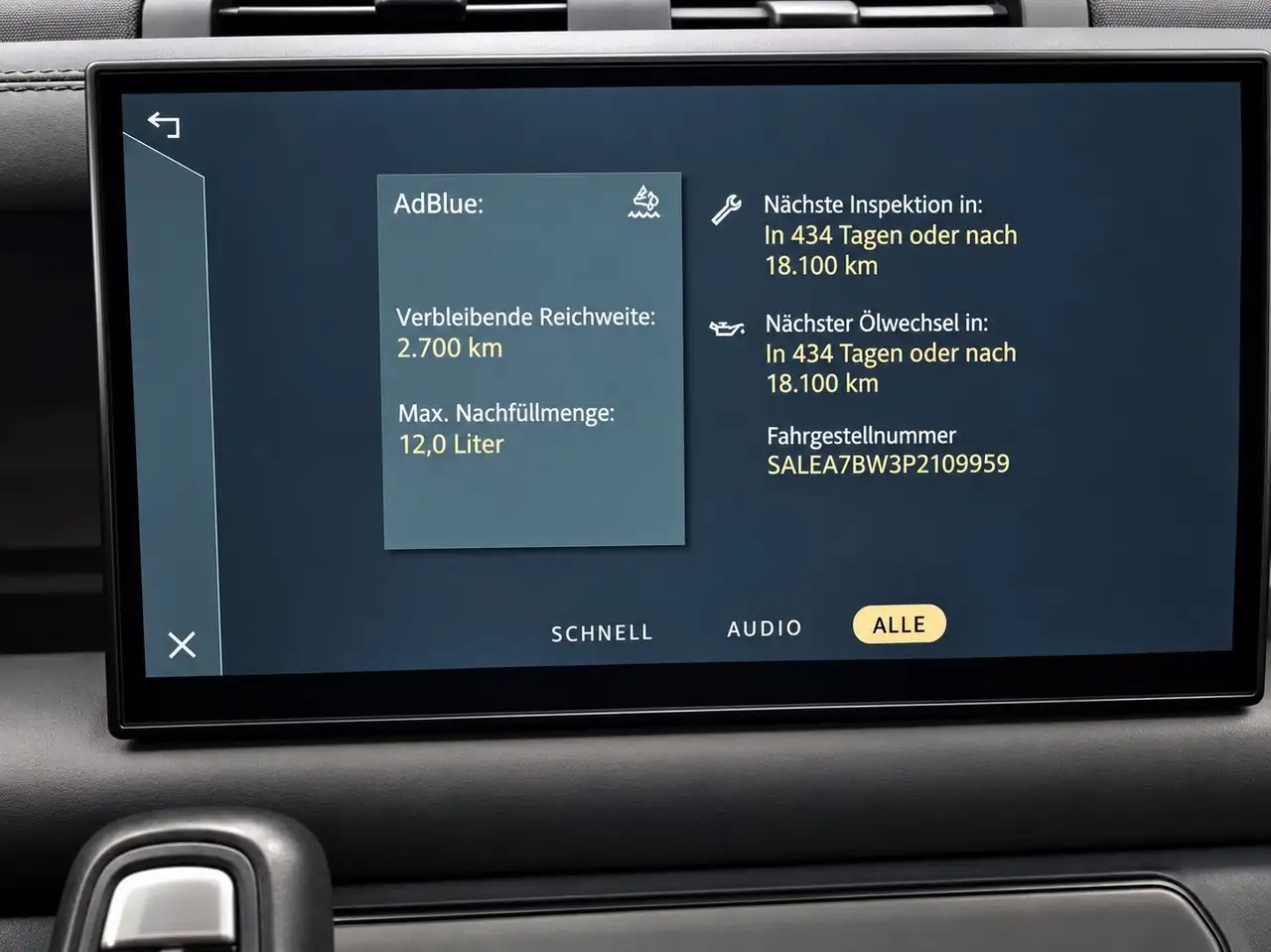 2022 Land Rover Defender 110 X-Dynamic HSE, photograph 12