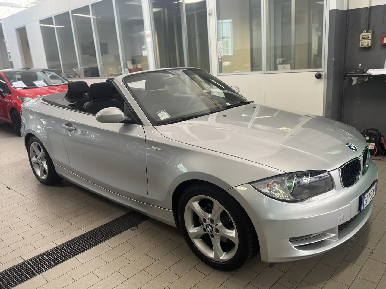 BMW 118 118i Cabrio NUOVA !! 18.000km Unico Proprietario — photo 1 of 15