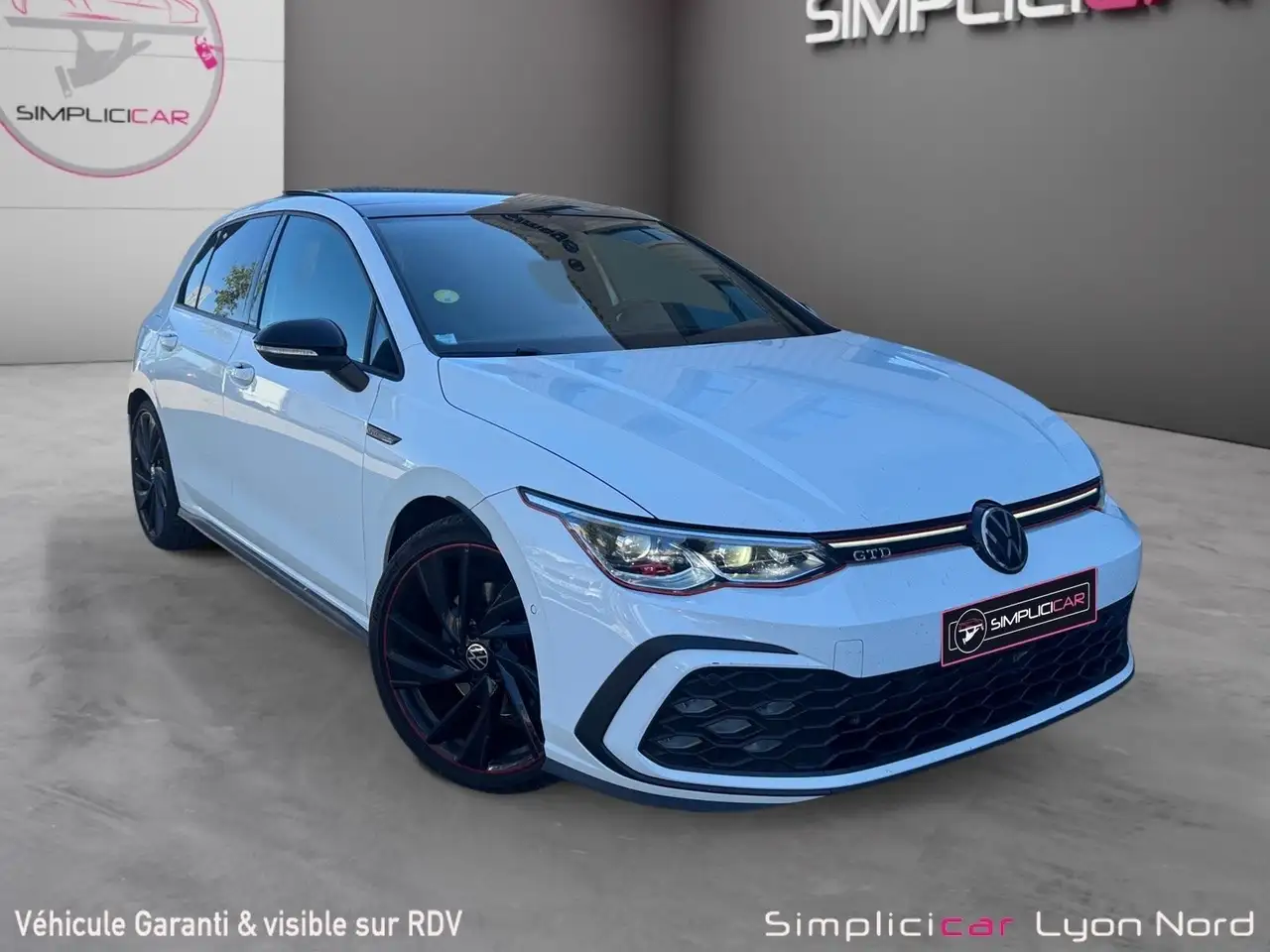 Volkswagen Golf GTD — photo 1 of 15