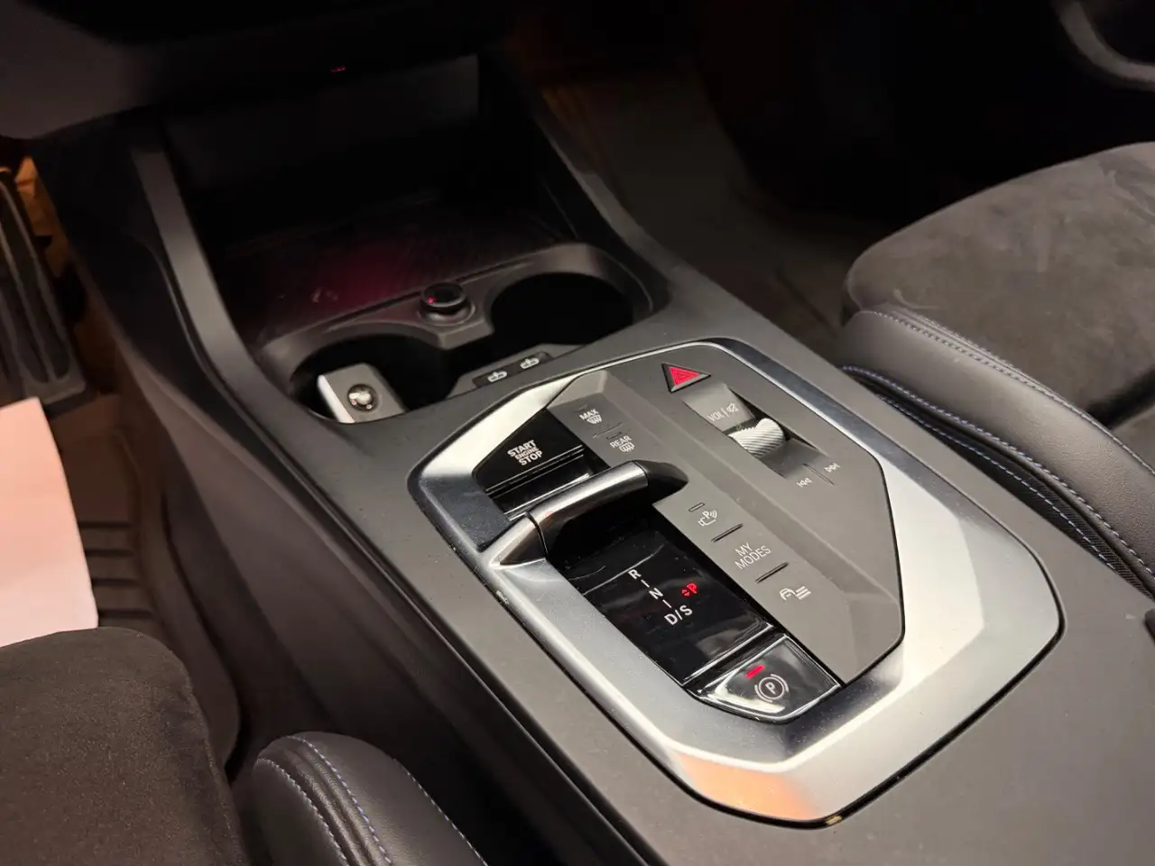 2025 BMW 118 d MSport Pro auto, photograph 12