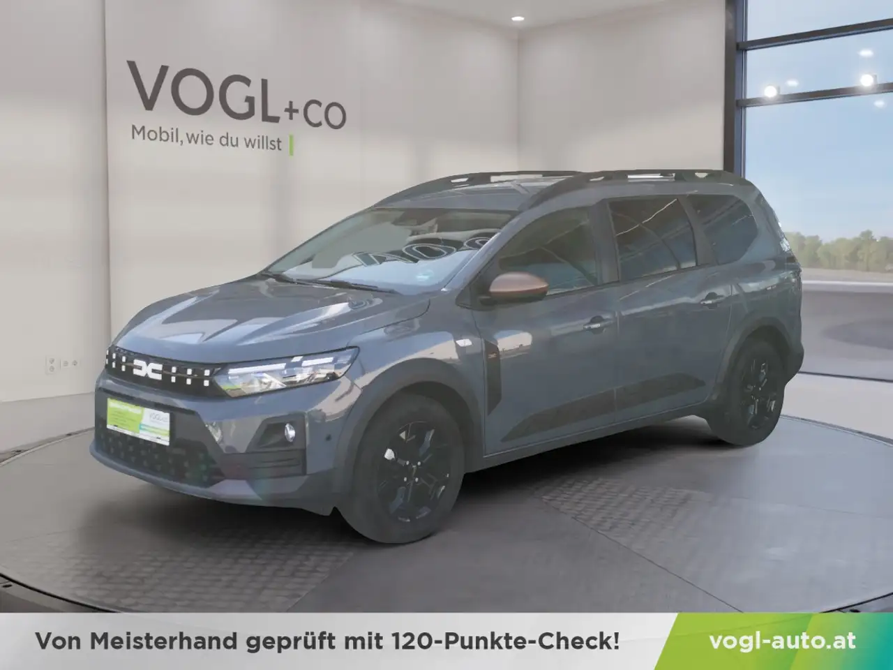 Dacia Jogger Extreme Hybrid 155 7-sitzig — photo 1 of 20