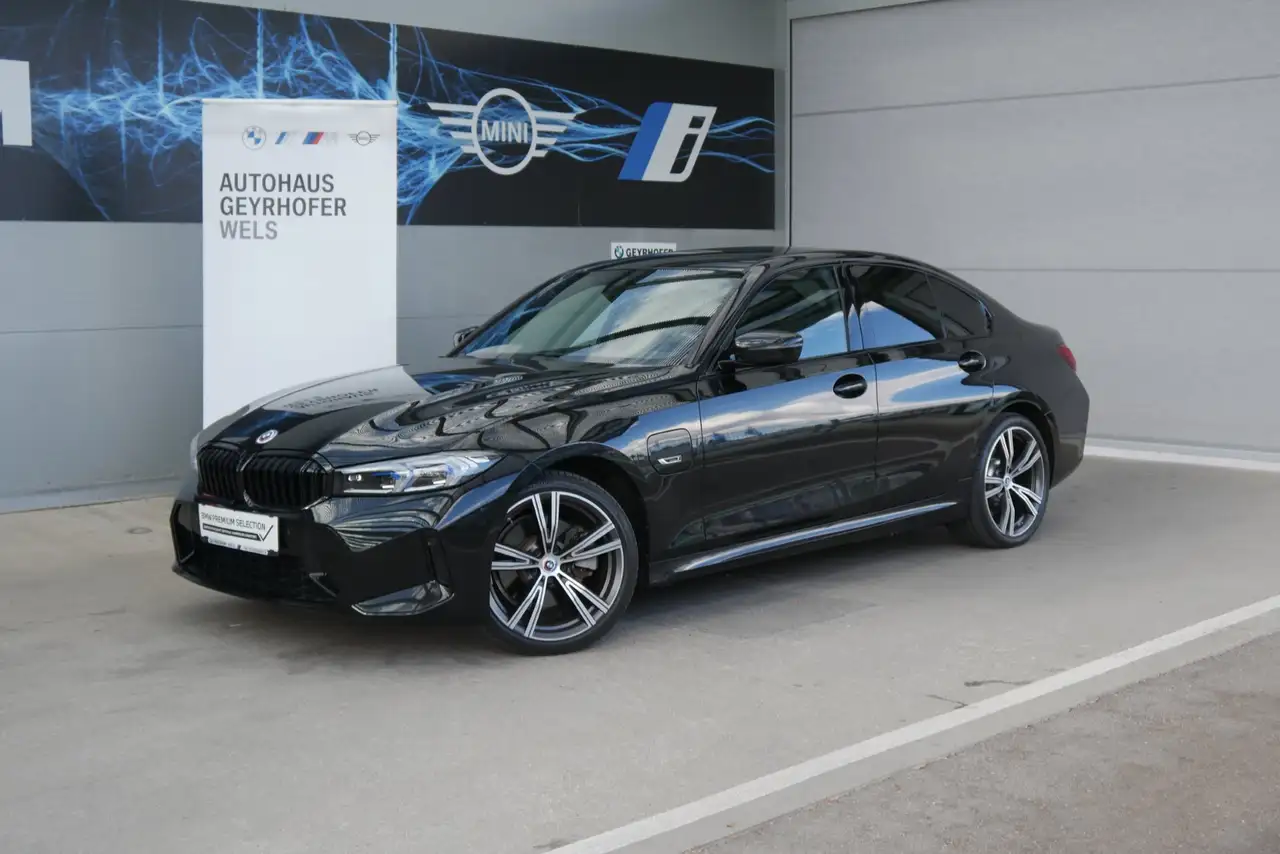 BMW 320 e M-Paket/Adapt. LED/Sitzhzg./Fernlichtassistent/HIFI* — photo 1 of 28