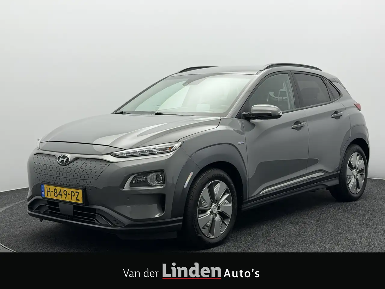 Hyundai KONA EV Premium 64 kWh | SoH 90,1% | Warmtepomp | Leer — photo 1 of 28
