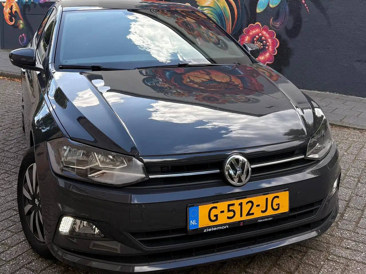 Volkswagen Polo Polo 1.6 TDI Comf.l. Business — photo 1 of 12