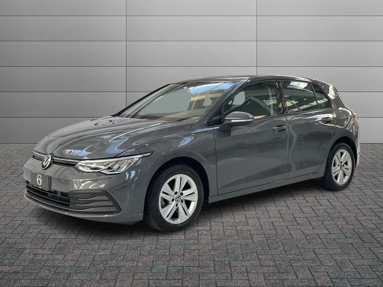 Volkswagen Golf VIII 2020 - Golf 2.0 tdi Life 115cv — photo 1 of 12