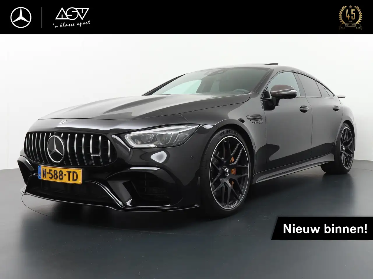 Mercedes-Benz AMG GT 4-Door Coupe AMG 63 S 4MATIC+ Premium Plus dealer — photo 1 of 38