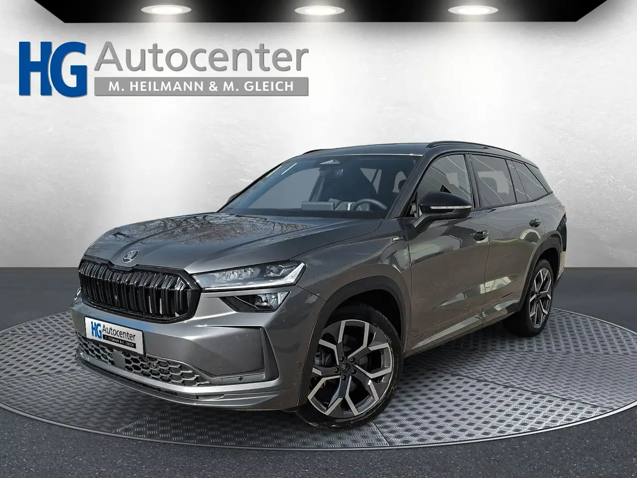 Skoda Kodiaq Sportline 1.5TSI Plug In Pano AHK 360 20" — photo 1 of 20