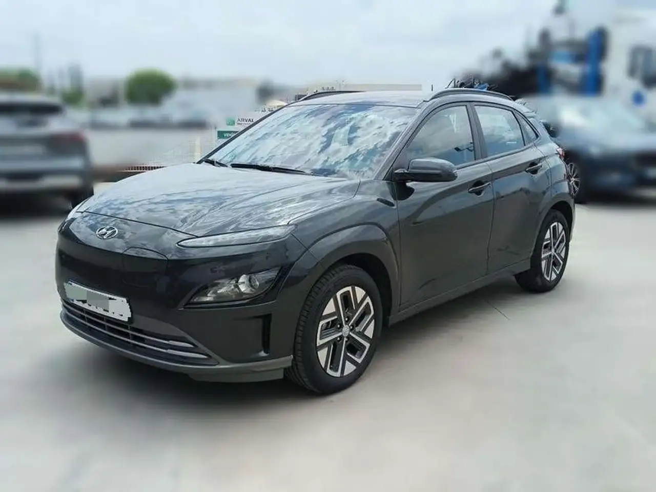 Hyundai KONA EV Maxx 100kW — photo 1 of 20