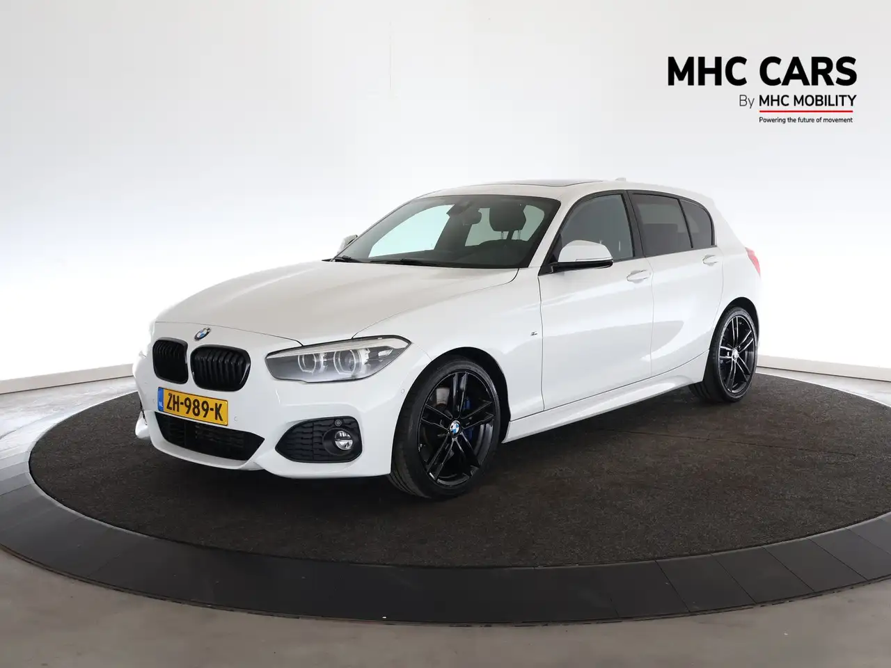 BMW 118 1-serie 118i Edition M Sport Shadow High Executive — photo 1 of 21