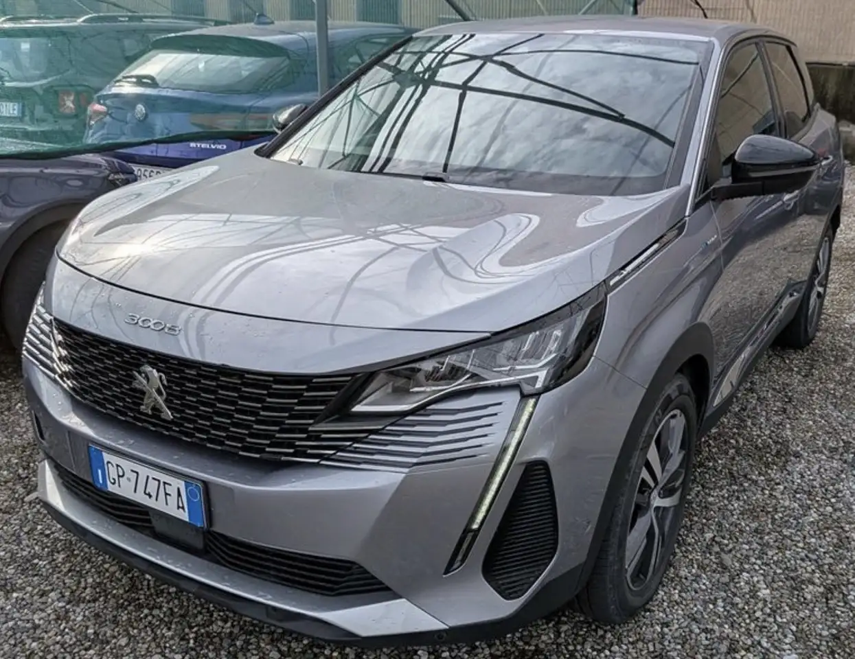 Peugeot 3008 1.6 hybrid4 phev Allure Pack 300cv e-eat8 — photo 1 of 15