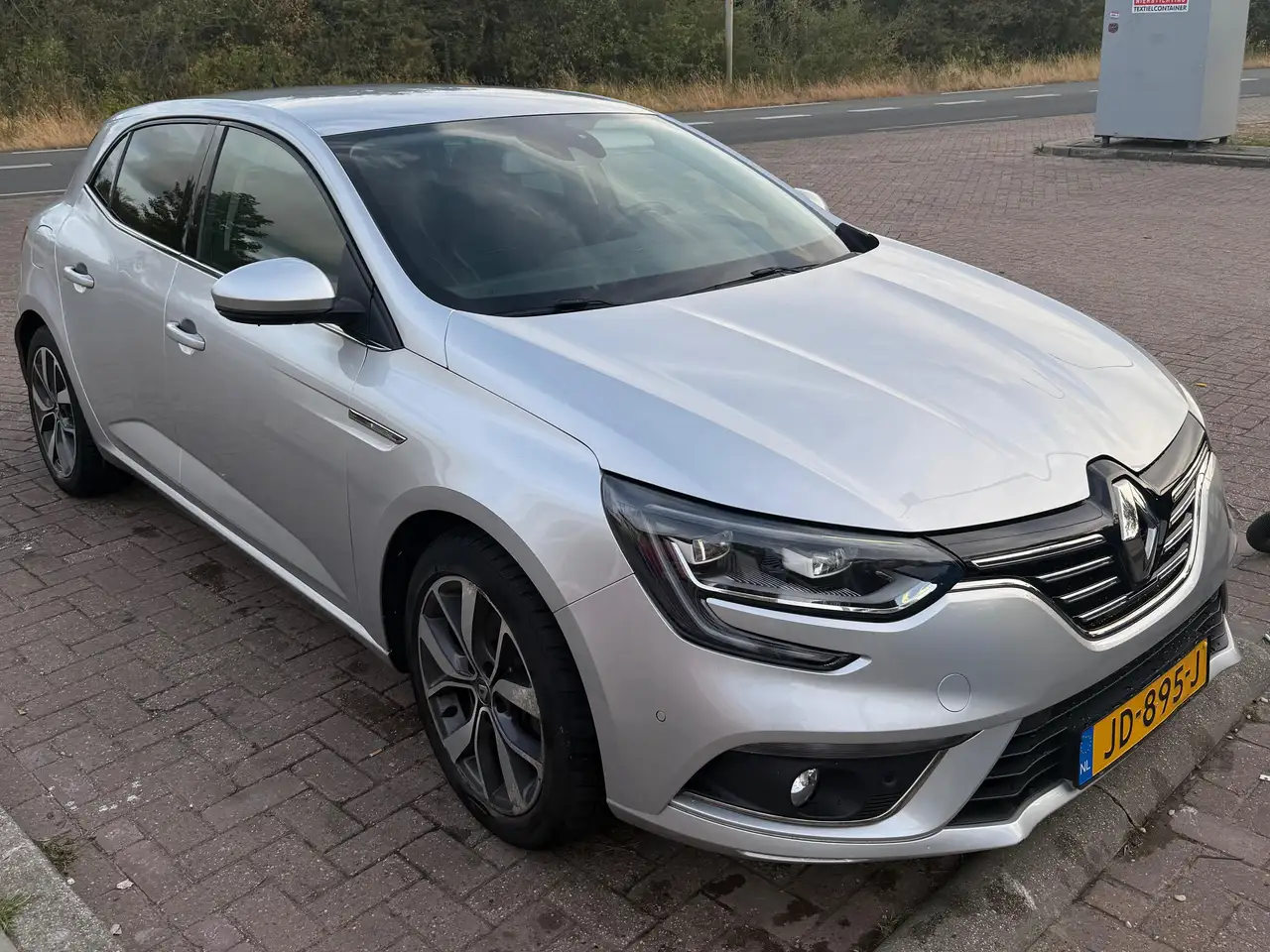 Renault Megane Megane 1.2 TCe Bose — photo 1 of 16
