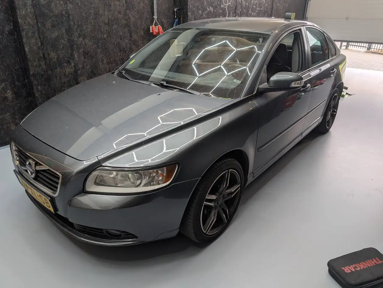Volvo S40 S40 2.4i Momentum — photo 1 of 12
