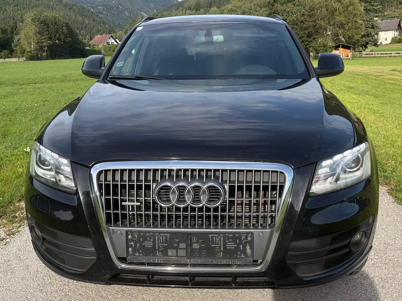 Audi Q5 Q5 2,0 TDI quattro DPF — photo 1 of 15