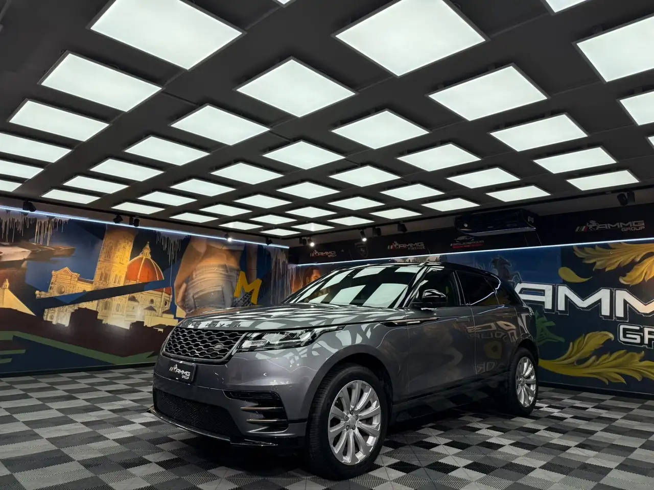 Land Rover Range Rover Velar Range Rover Velar 2.0 HSE R-Dynamic HSE (454) — photo 1 of 15