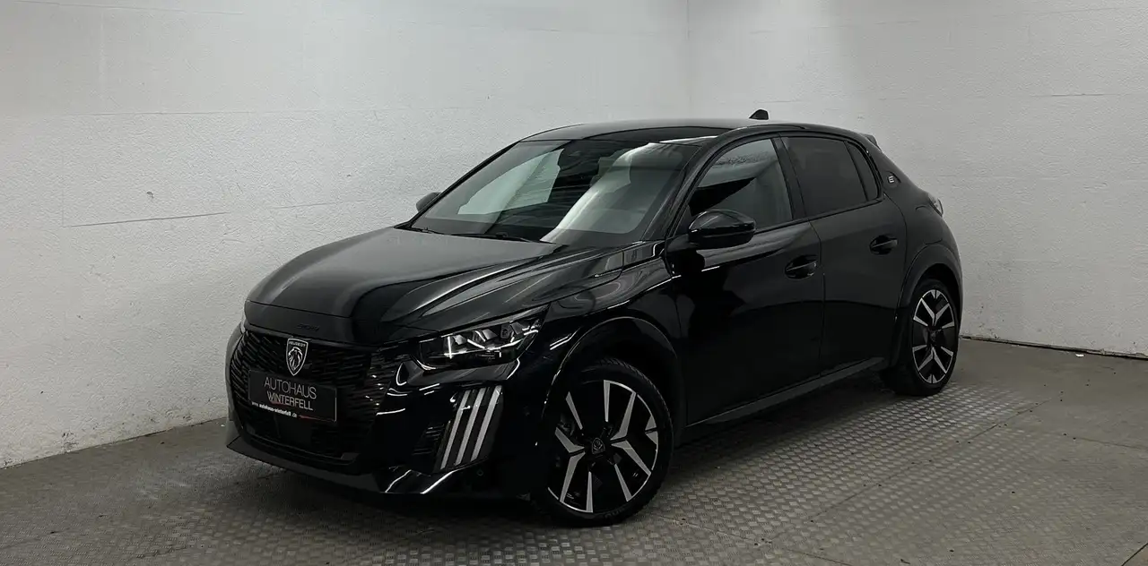 Peugeot e-208 156 GT WÄRMEPUMPE+ACC+MASSAGE+360+KEYLESS+ — photo 1 of 28