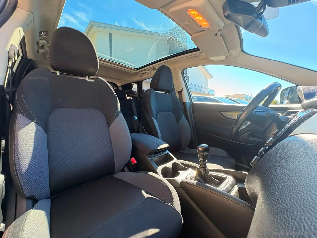 2018 Nissan Qashqai 1.5 dCi N-Connecta, photograph 11