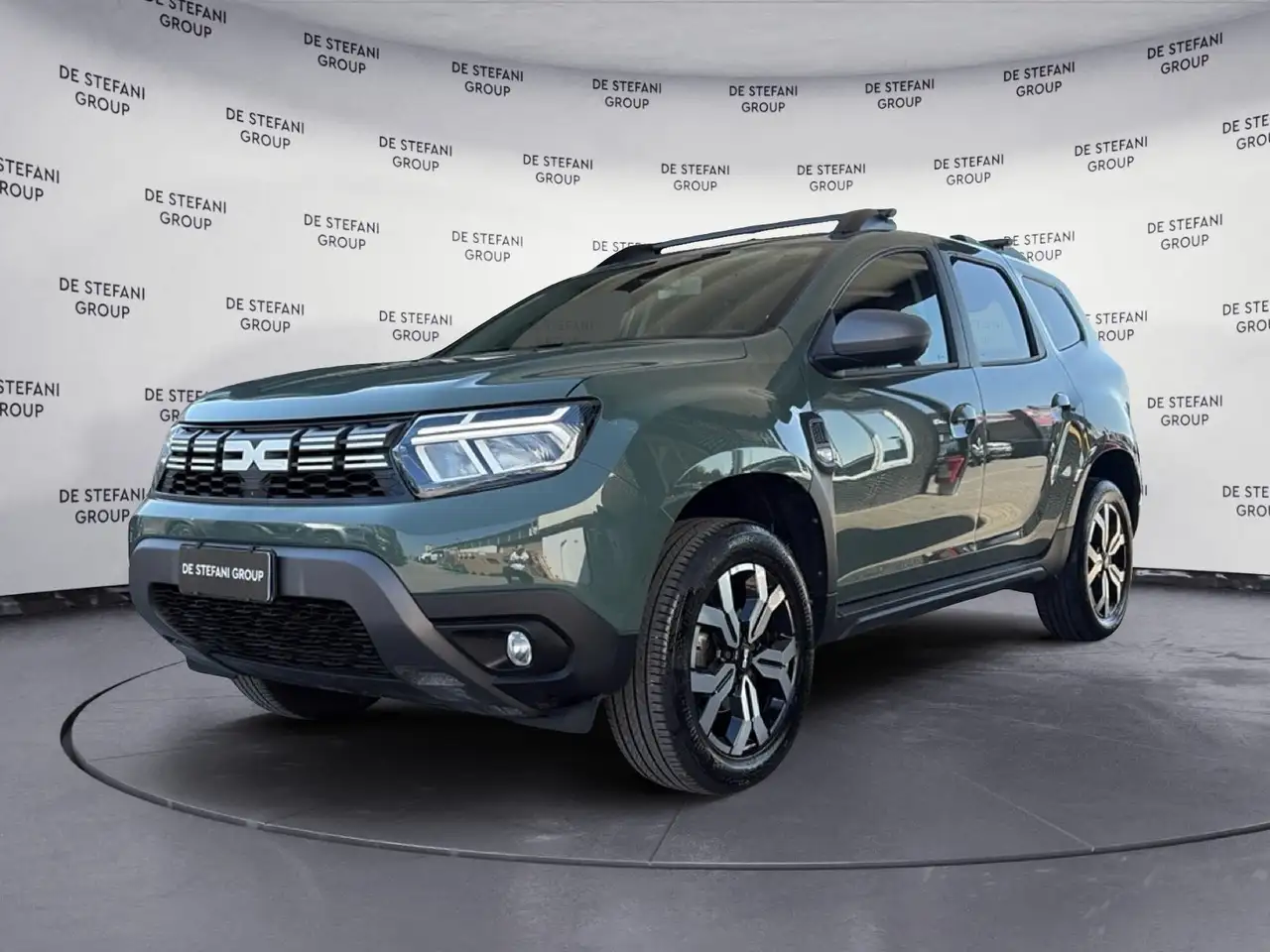 Dacia Duster Duster 1.0 tce Journey UP Gpl 4x2 100cv — photo 1 of 15