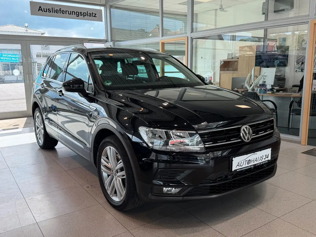 2019 Volkswagen Tiguan Join 4Motion STANDHEIZUNG AHK, photograph 2