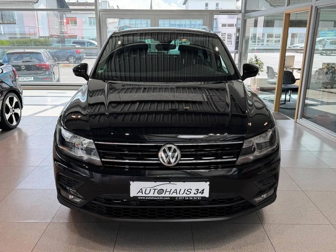 2019 Volkswagen Tiguan Join 4Motion STANDHEIZUNG AHK, photograph 3