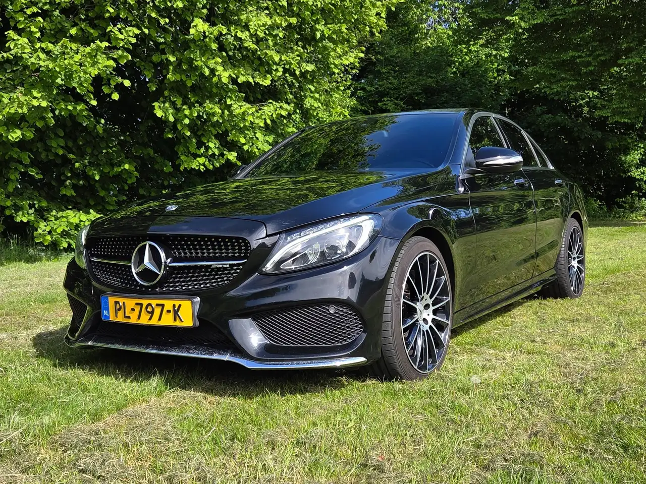 Mercedes-Benz C 300 C 300 Prestige — photo 1 of 24