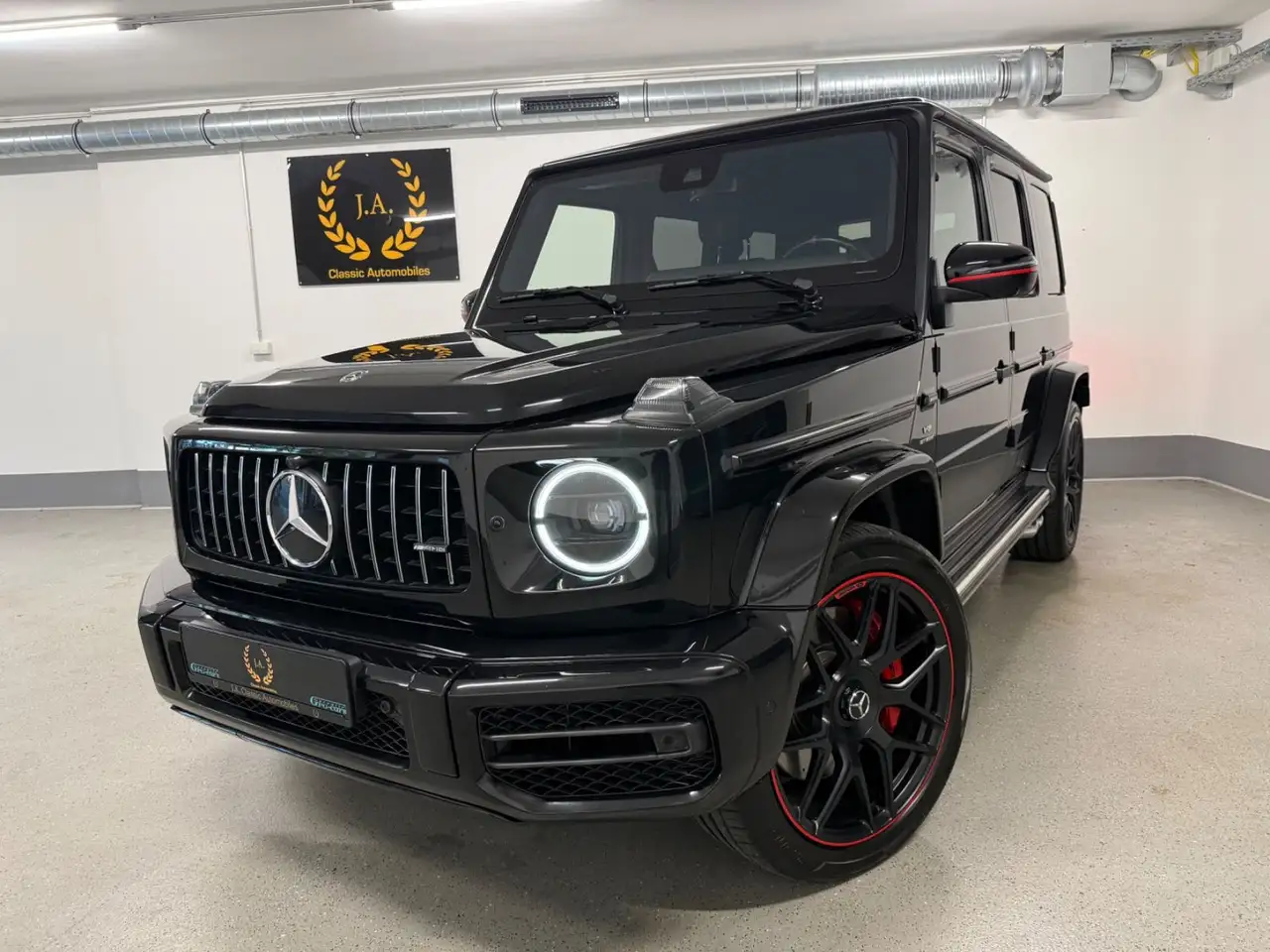 Mercedes-Benz G 63 AMG Edition 1 *Carbon *Burmester *Designo — photo 1 of 21