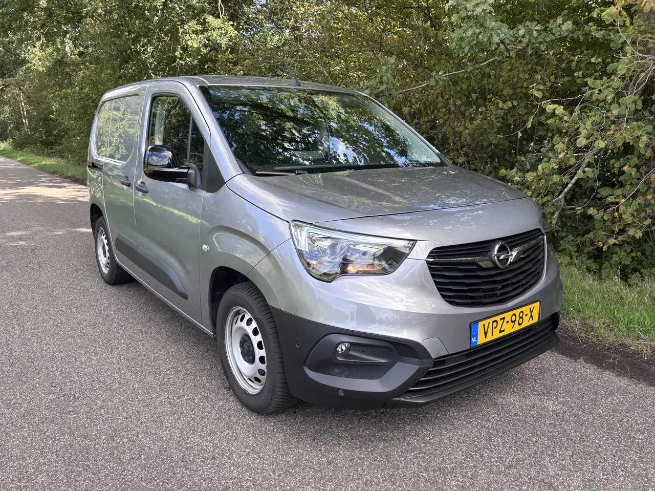 Opel Combo 1.5D L1H1 Edition *Airco* Navi Cruise Trekhaak — photo 1 of 15
