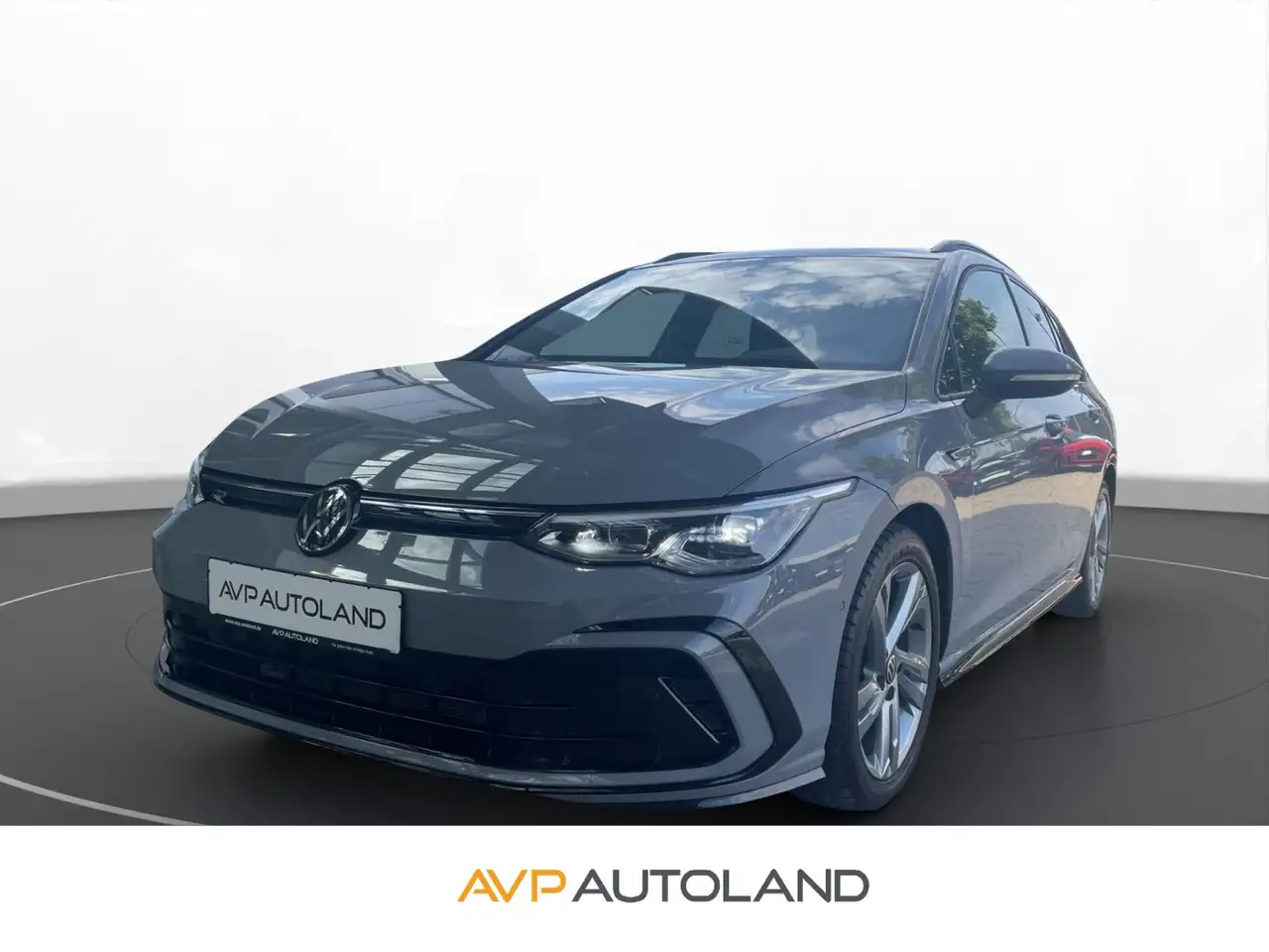 Volkswagen Golf Variant 2.0 TDI DSG R-Line | NAVI | STANDH. — photo 1 of 15
