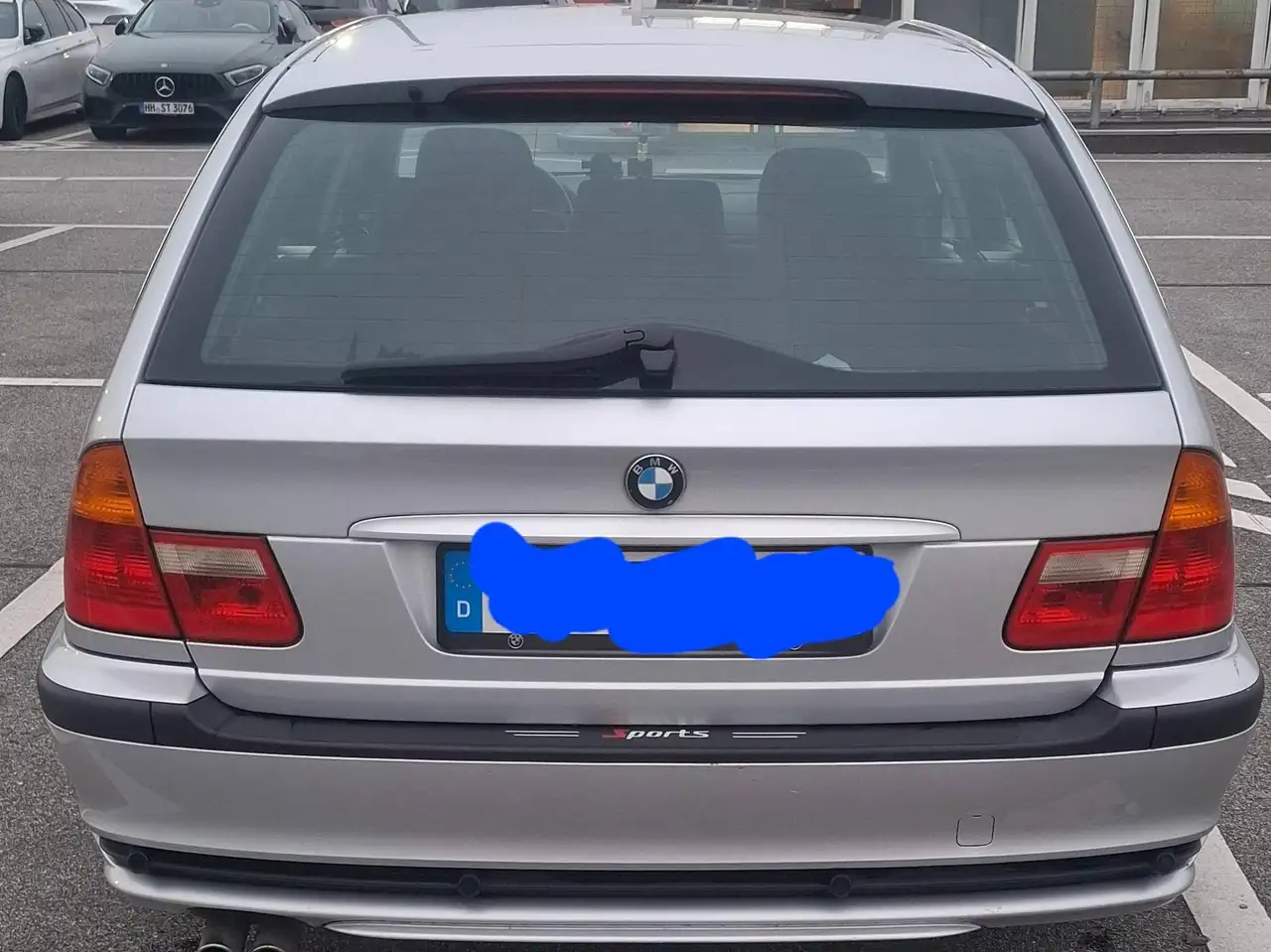BMW 320 320i touring — photo 1 of 15