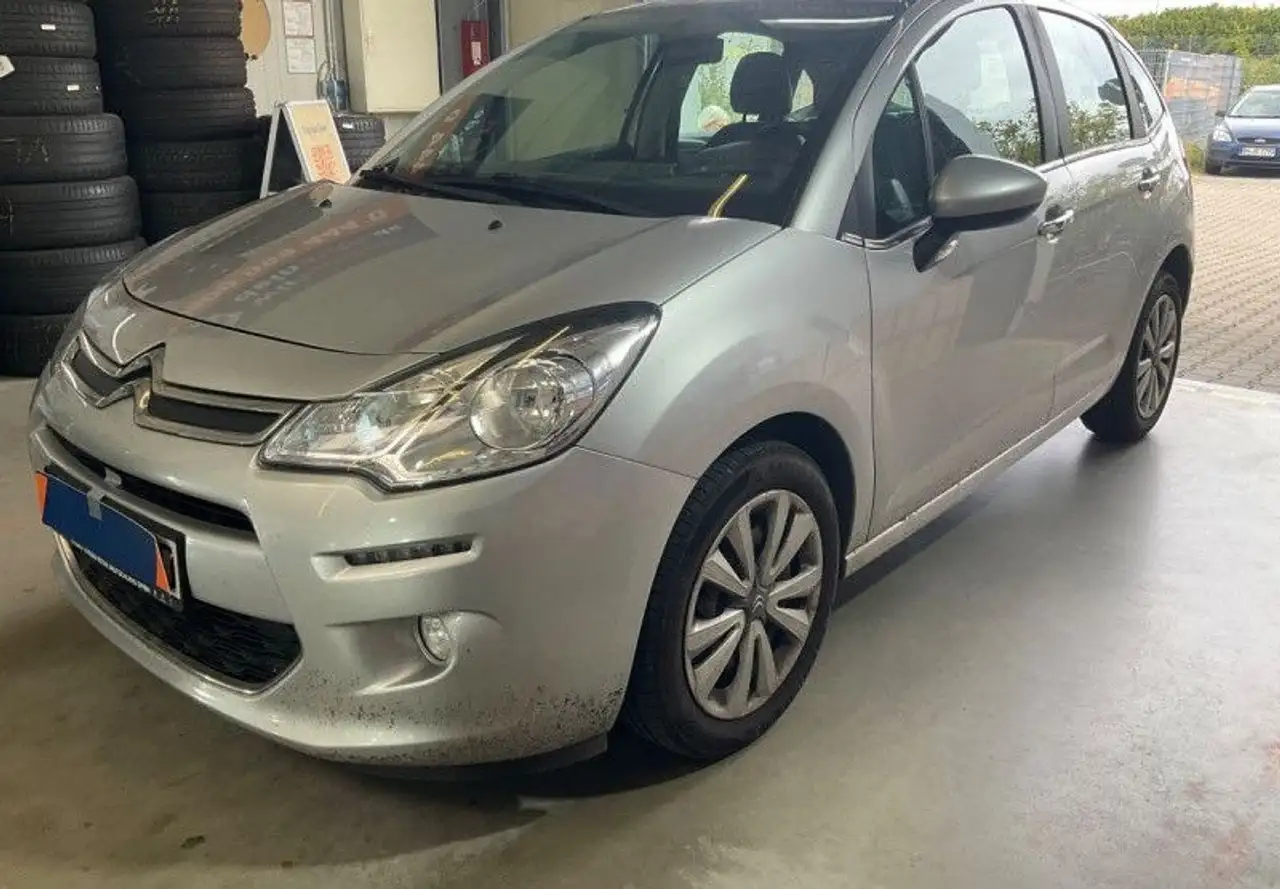 Citroen C3 1.6 BLUEHDI100 EXCLUSIVE RADAR DE RECUL — photo 1 of 5