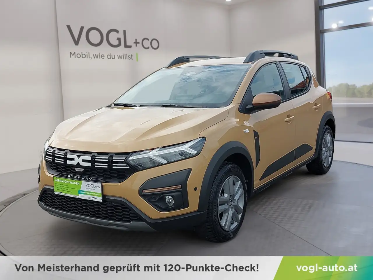 Dacia Sandero Stepway Extreme+ TCe 90 — photo 1 of 20