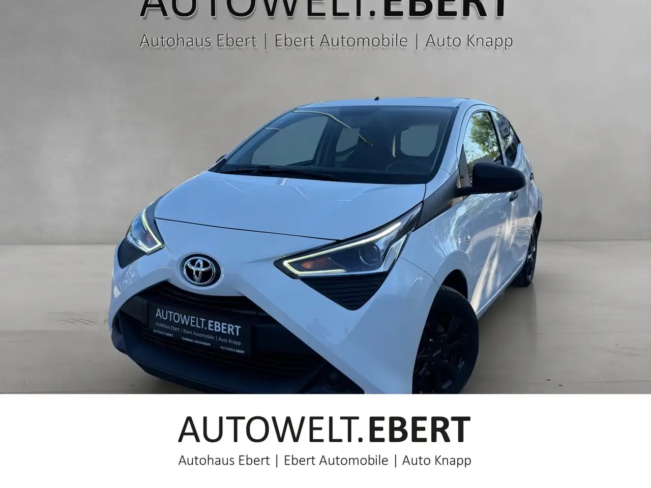 Toyota Aygo 1.0 x 1. Hd., Klima, el. FH vo., Scheckheft — photo 1 of 17