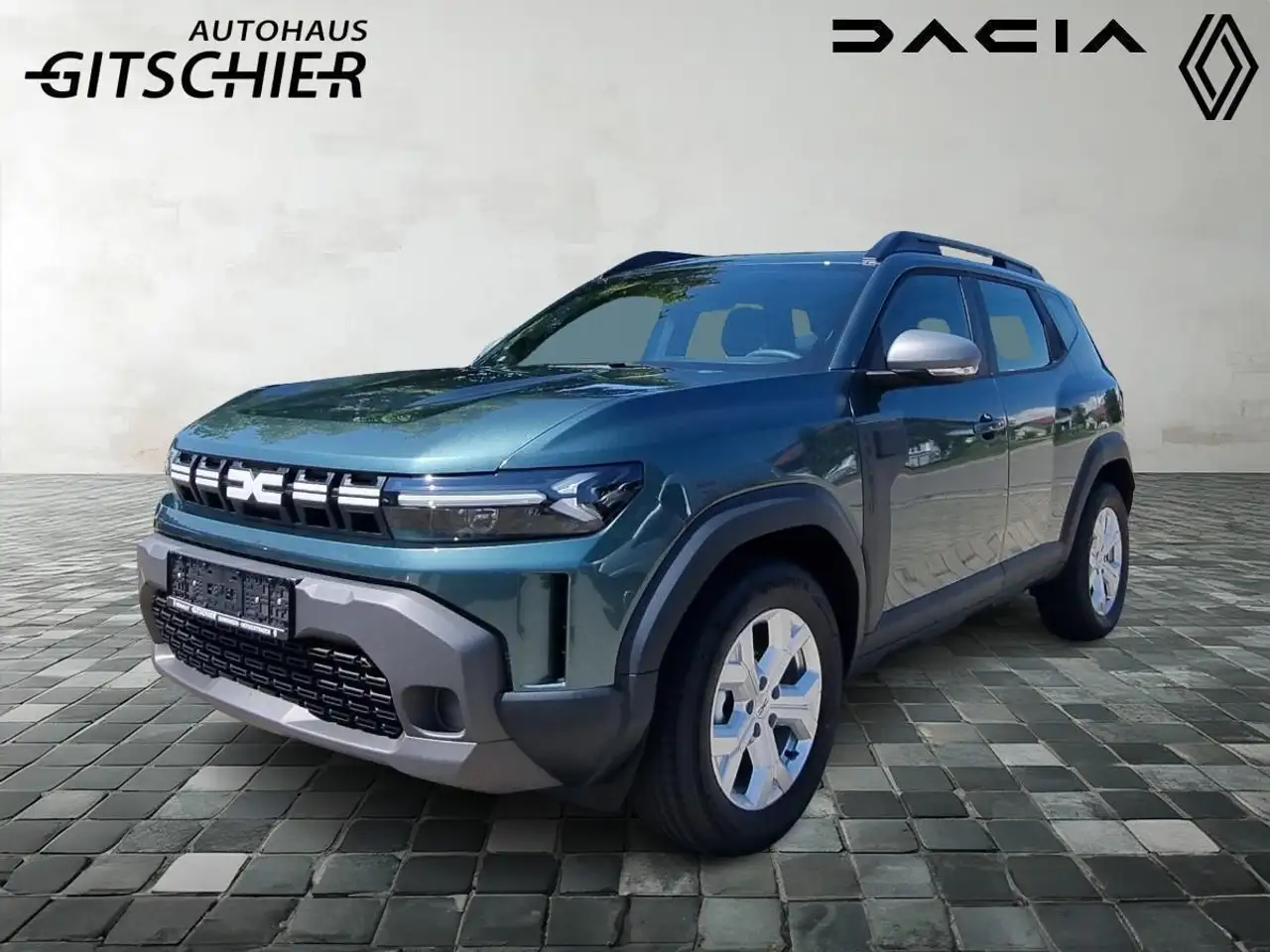 Dacia Duster Expression Eco-G 120 — photo 1 of 14