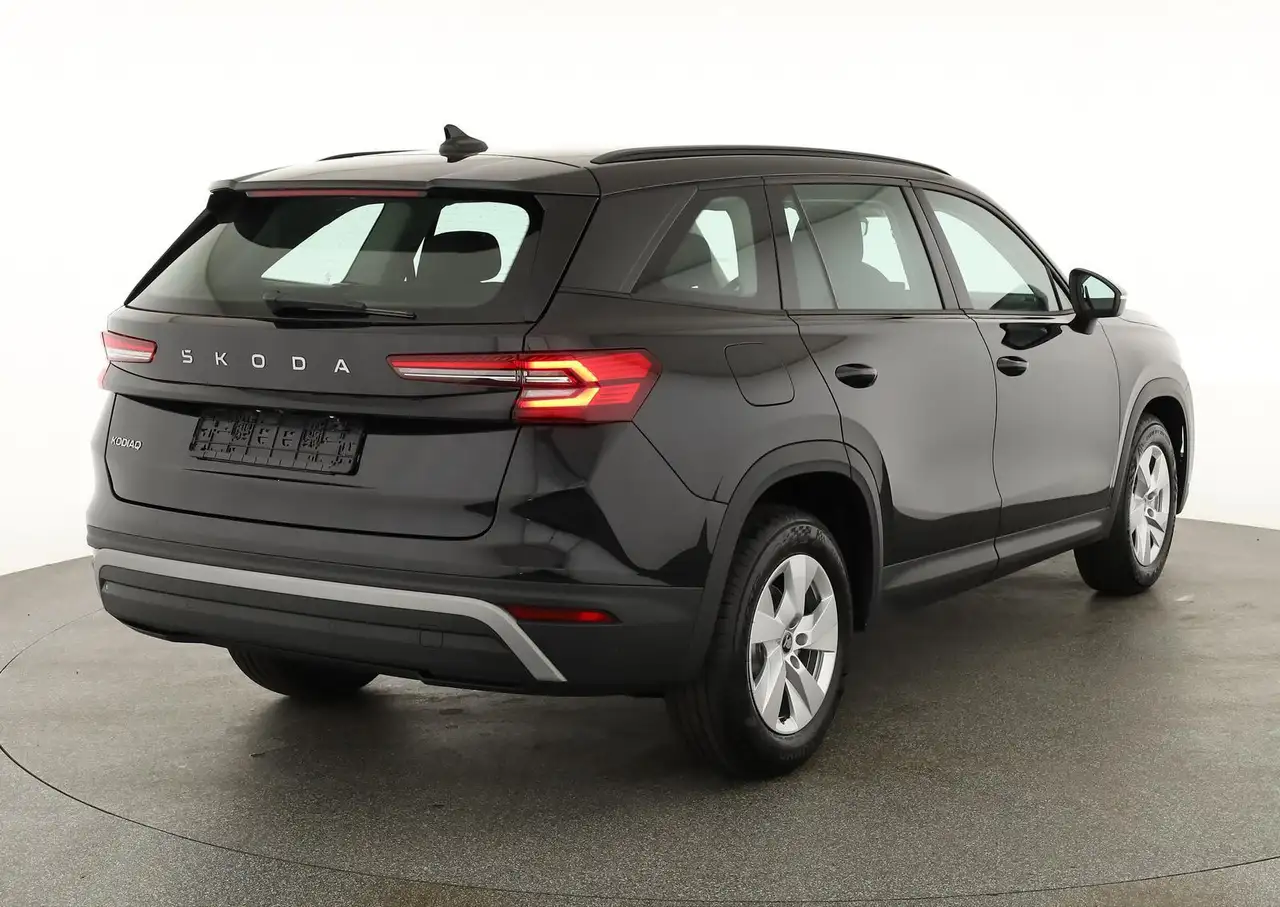 Skoda Kodiaq 2.0 TDI 110 kW Selection DSG Selection, AHK, Na... — photo 1 of 40
