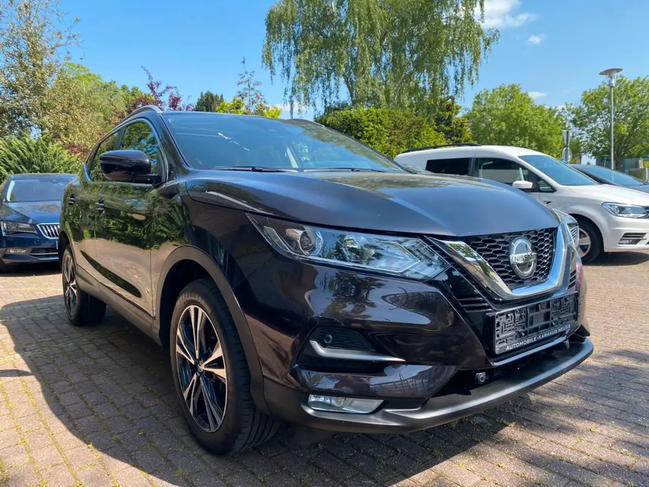 Nissan Qashqai N-Way — photo 1 of 13