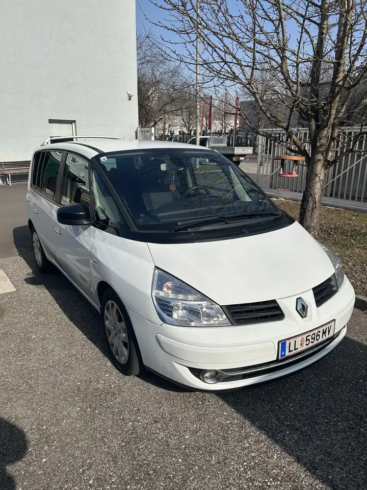 Renault Espace Celsium 2,0 dCi — photo 1 of 8